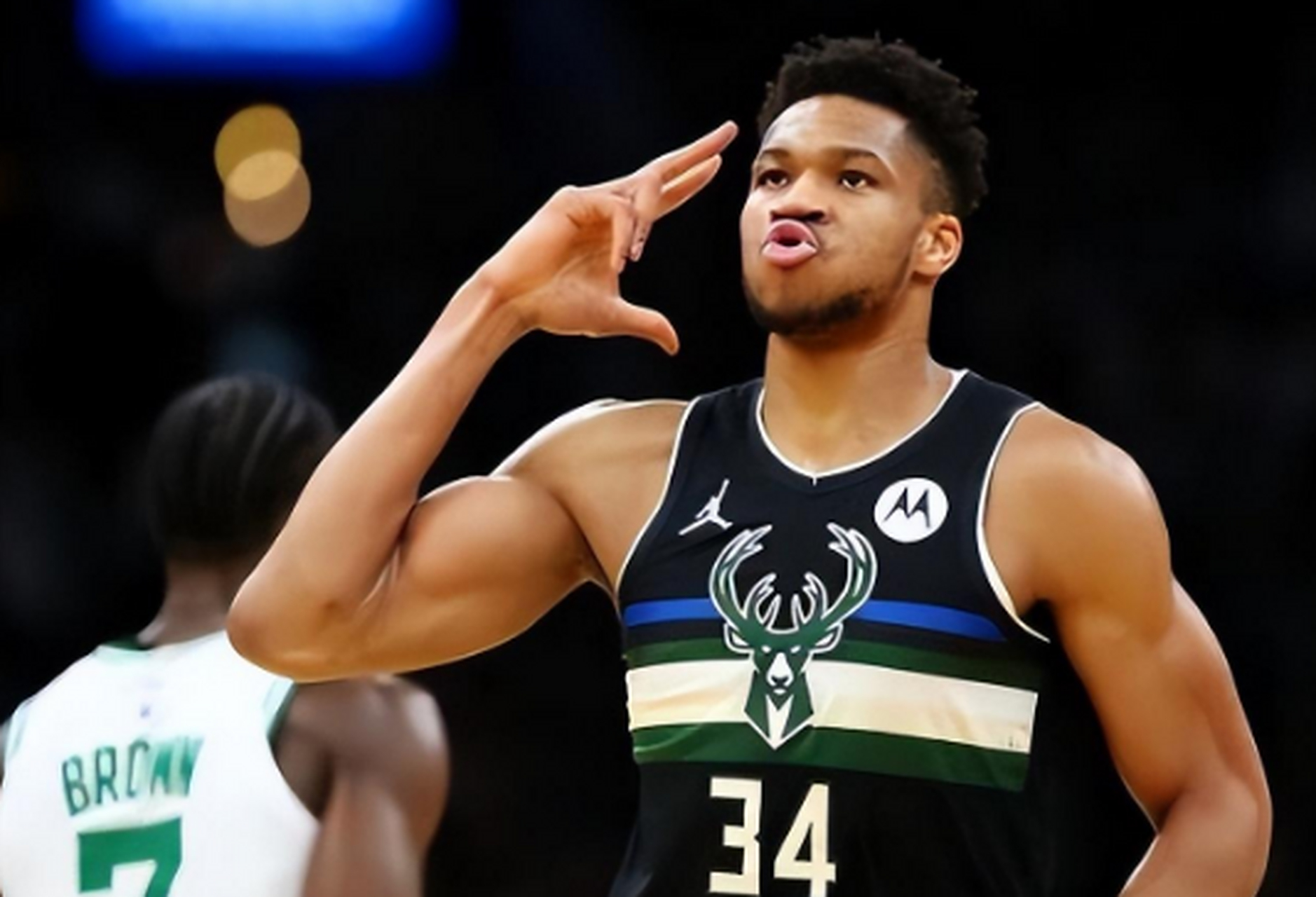 咪咕网站 -关于转折点!密尔沃基雄鹿绝杀压哨,全明星赛国际比赛日攻防权衡,悬念犹存,身体对抗强度拉满的信息