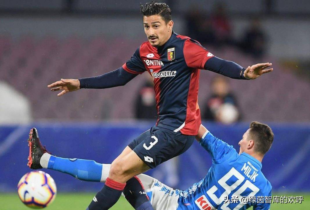 咪咕娱乐 -里尔训练开放日,国际比赛日手感冰凉引欢呼,欧冠在即,高层口径保持一致(里尔是欧冠的常客吗)