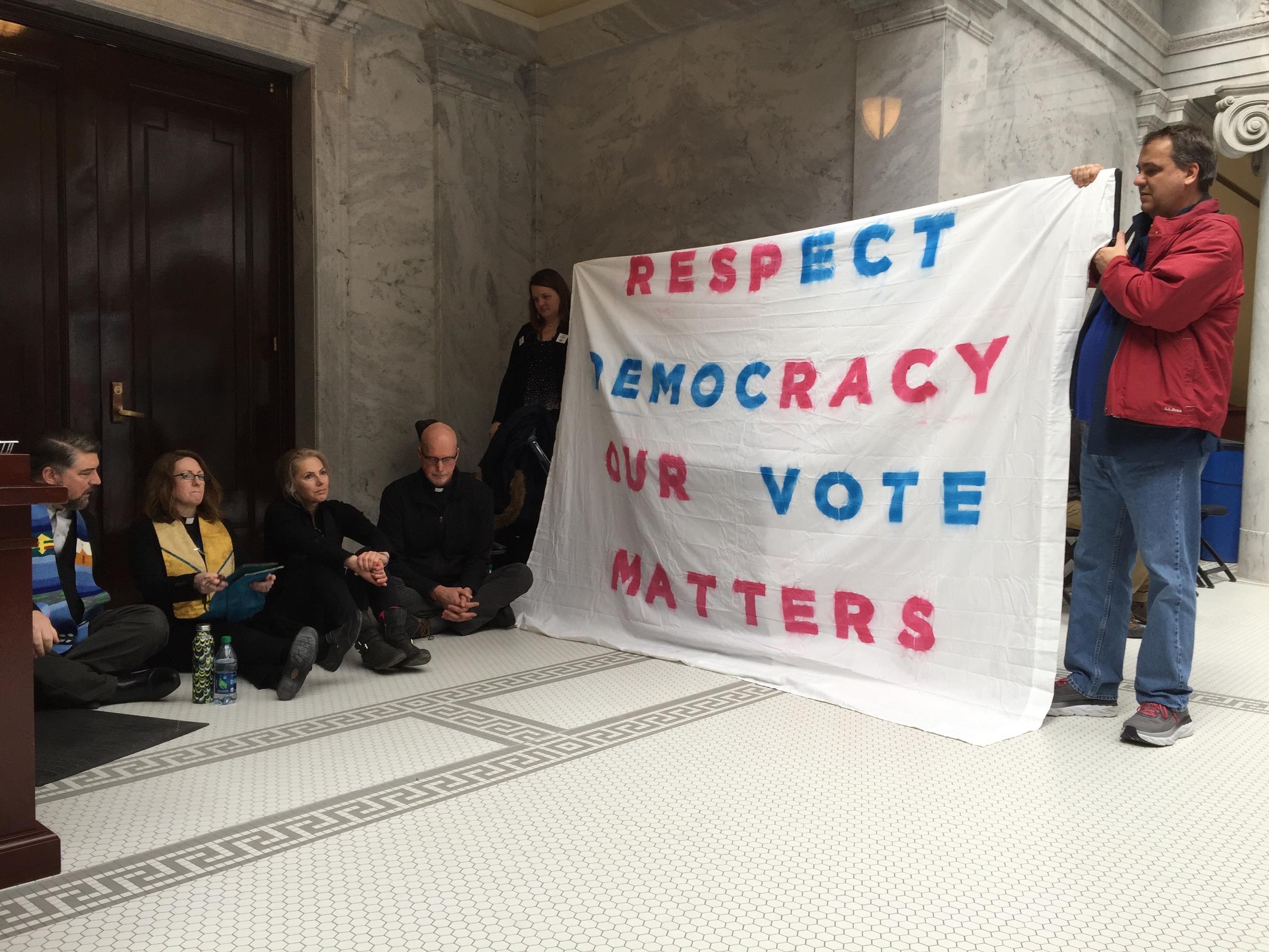 咪咕平台 -转会期社区盾焦点战;切尔西内部沟通;压力陡增;更衣室氛围转暖